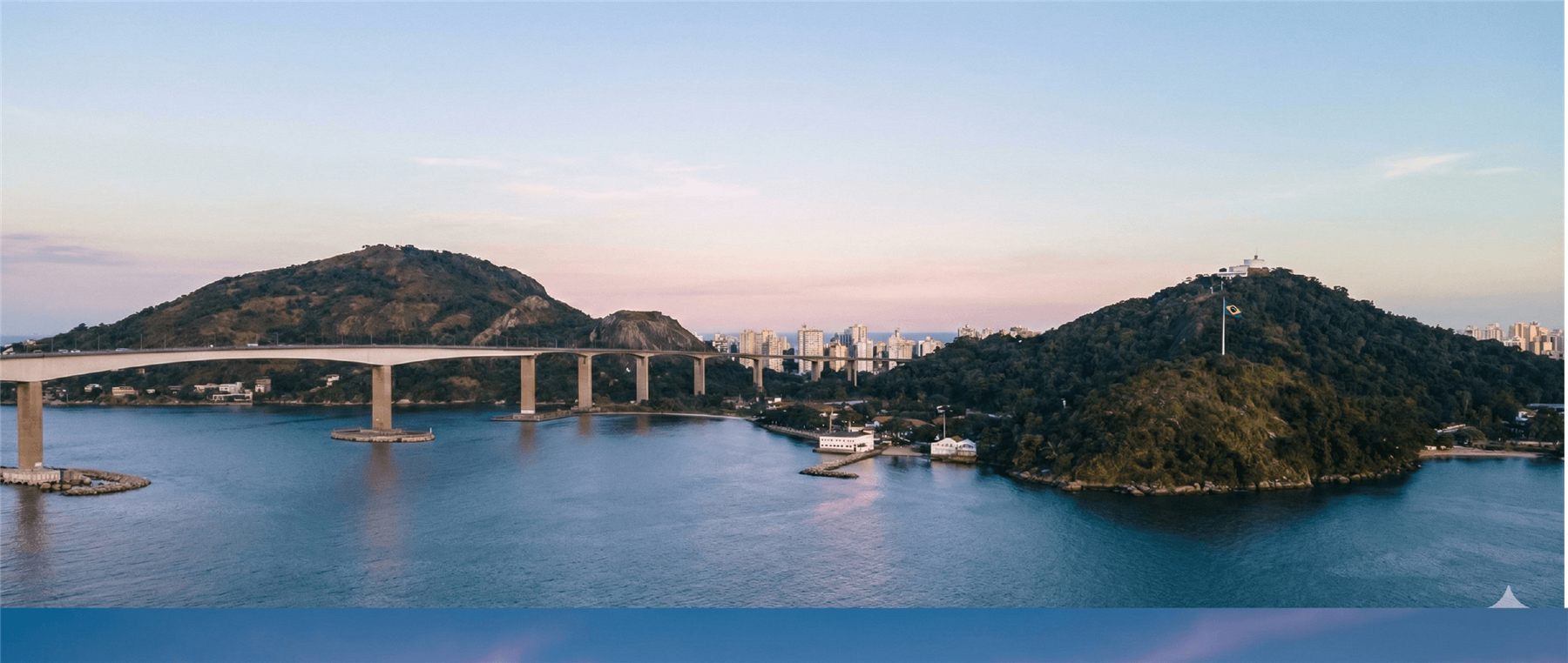 Baía de Vitória ao entardecer, Espírito Santo